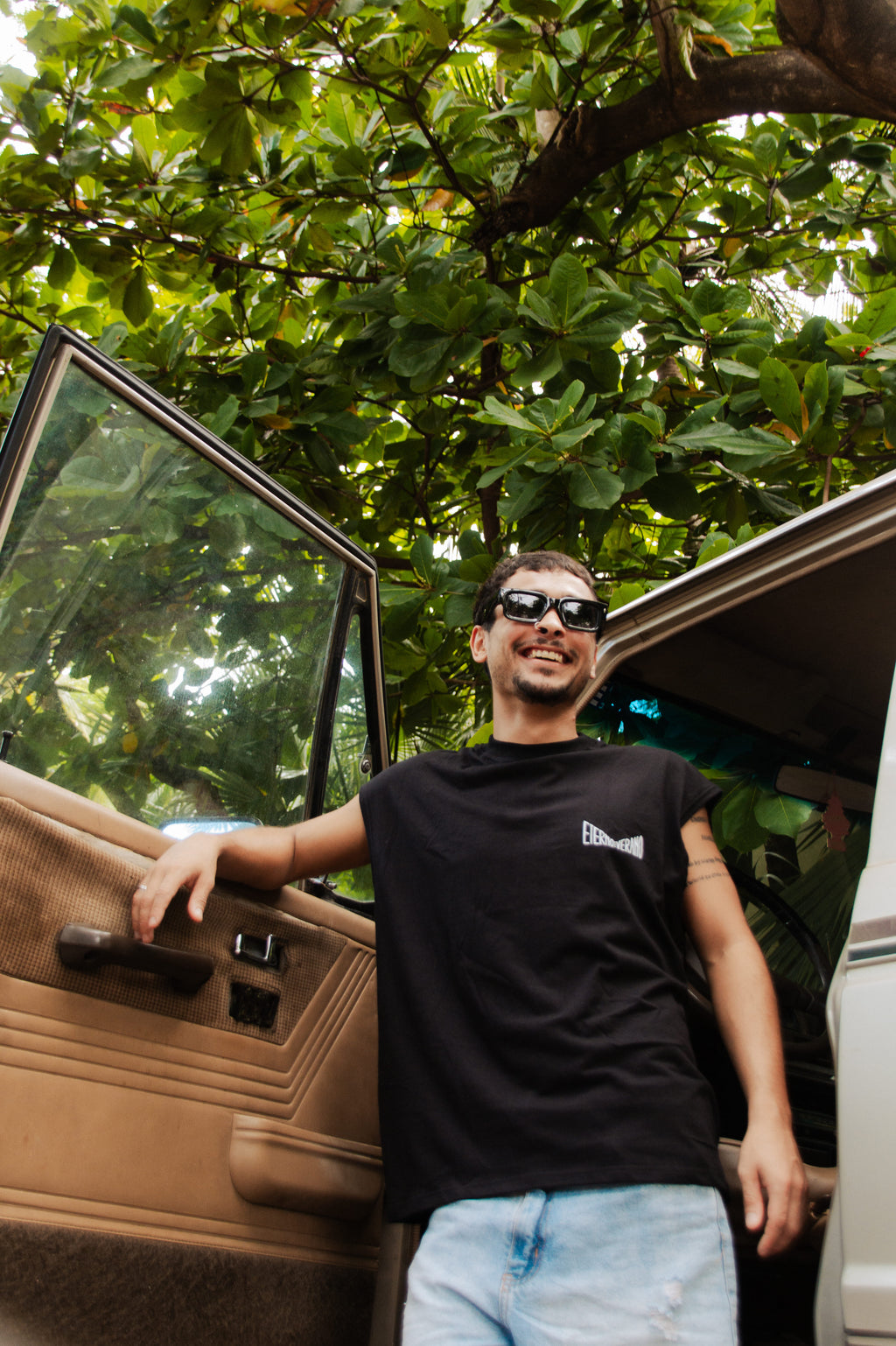 Eterno Verano OG Boxy Tank Top Black