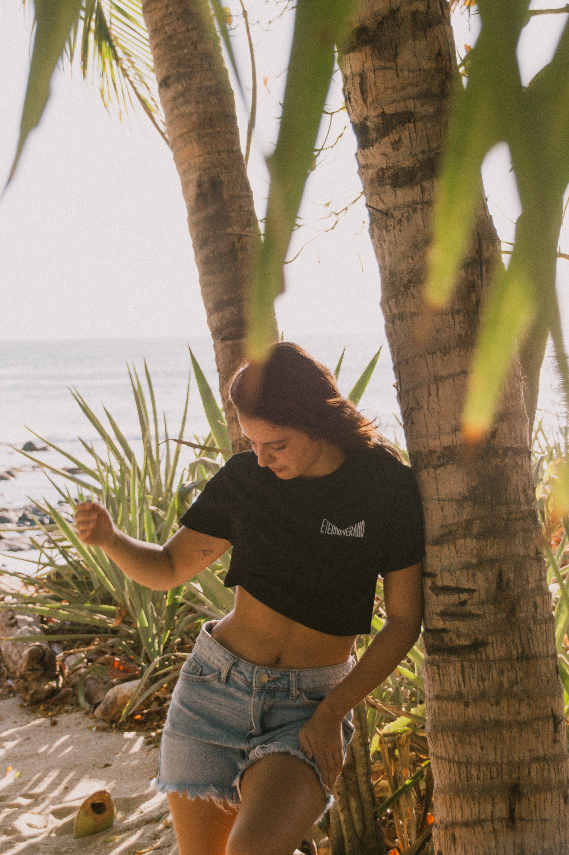Eterno Verano OG Crop Top Black
