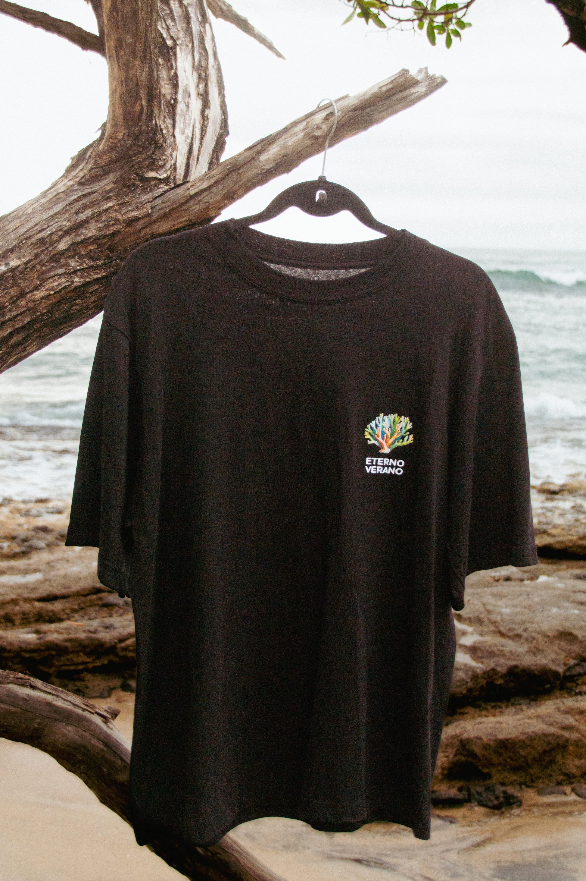 Tama Reef Boxy Tee Black