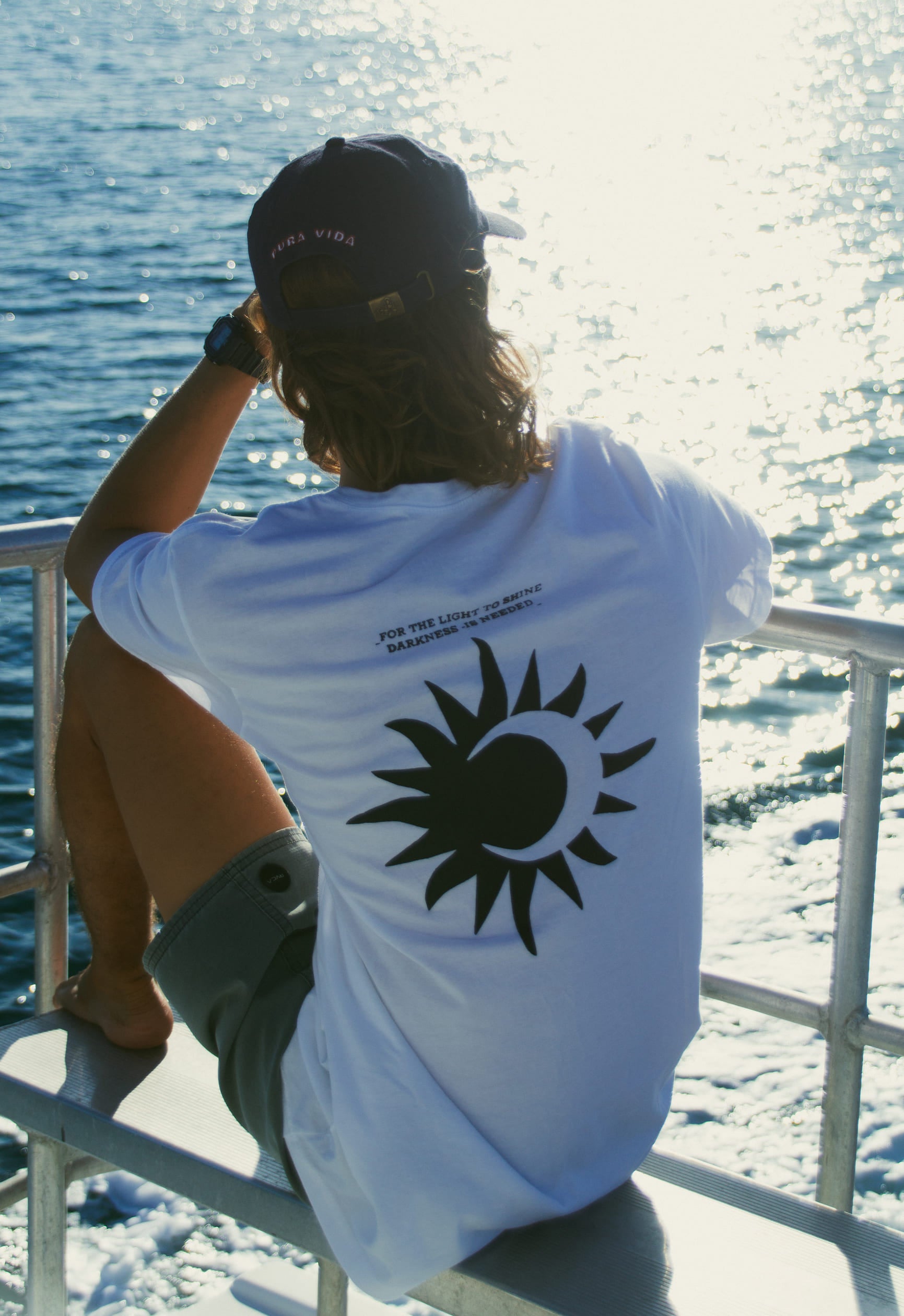 Sun & Moon Boxy White